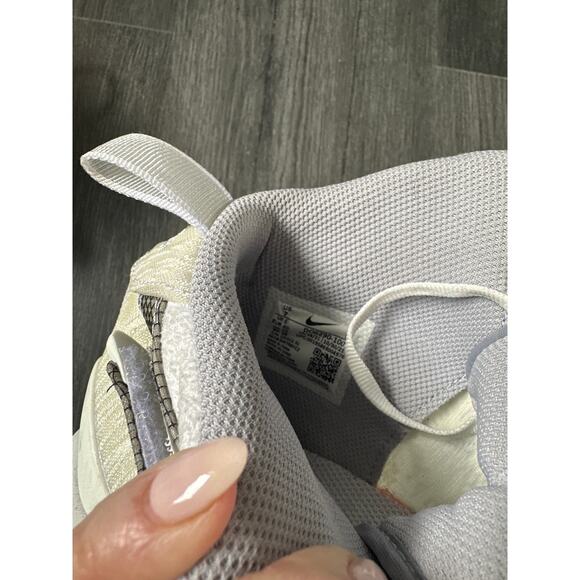 Off-White x Nike Air Force 1 Mid Sneakers Size 7(40) main image 7